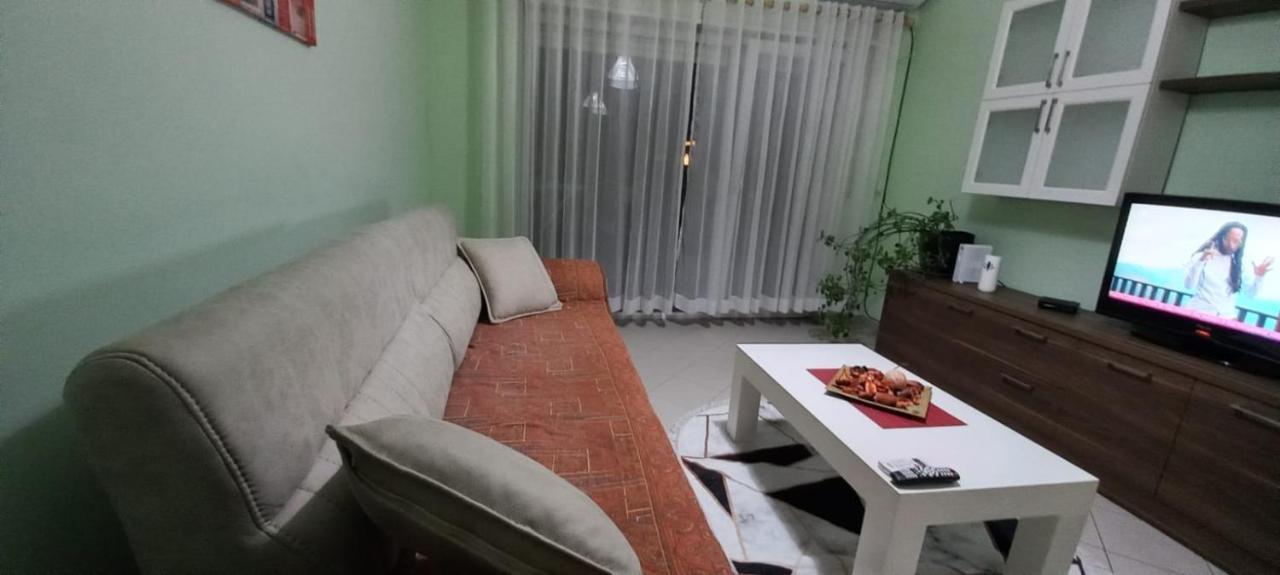 Gold Key Apartments, Durres Beach Exterior photo