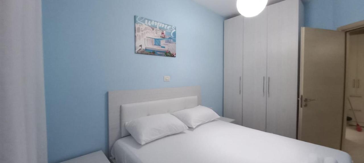 Gold Key Apartments, Durres Beach Exterior photo